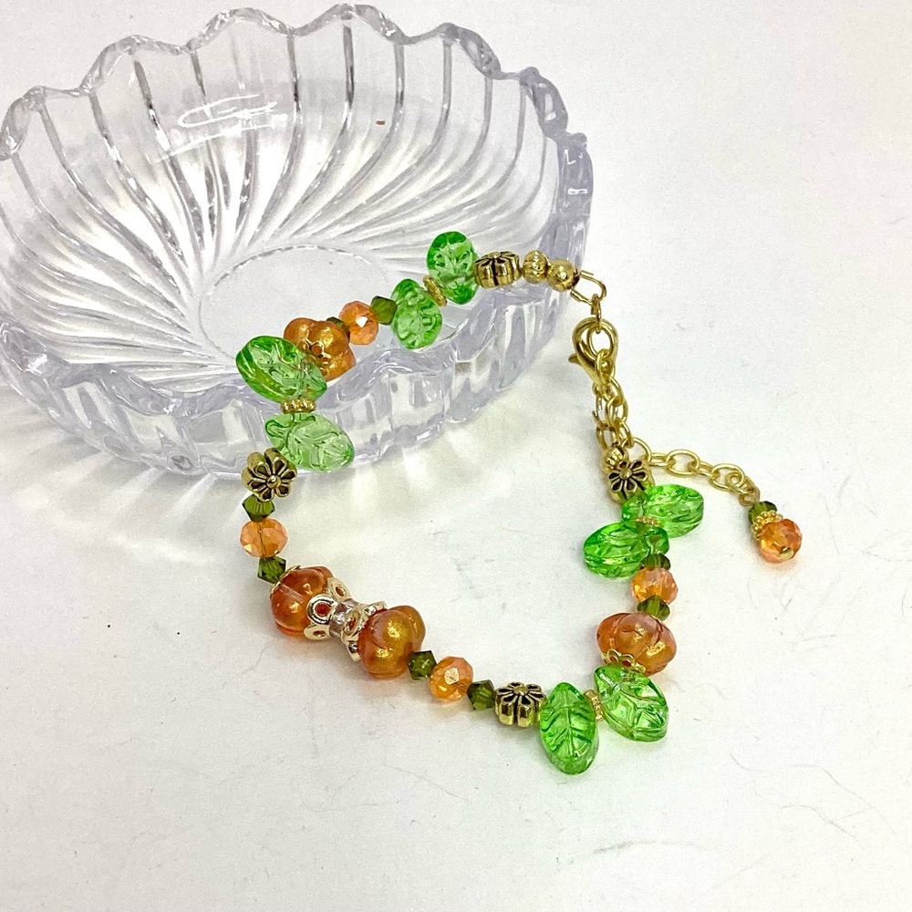 Artisan Autumn Orange Pumpkins & Green Leaves Beaded Bracelet